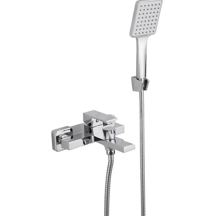 Смеситель для ванны BELZ B60613 короткий излив, латунь, хром